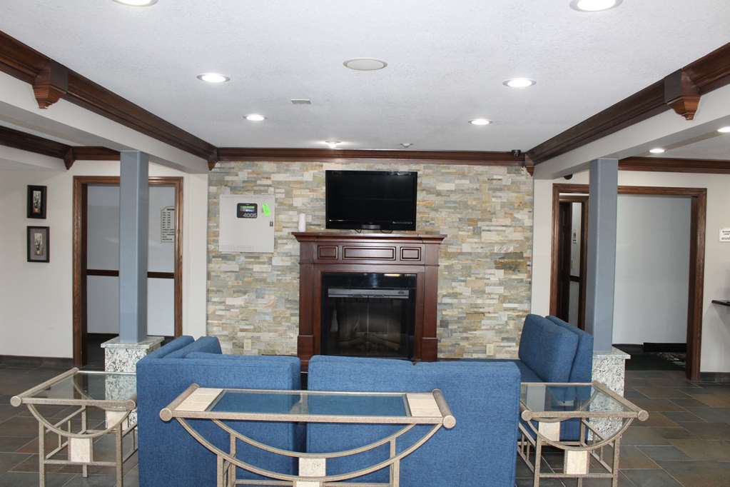 Ramada By Wyndham Cedar Rapids South Hotel Interior foto